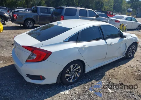 2018 Honda Civic Ex z USA, uszkodzony, nr VIN 19XFC2F75JE014180